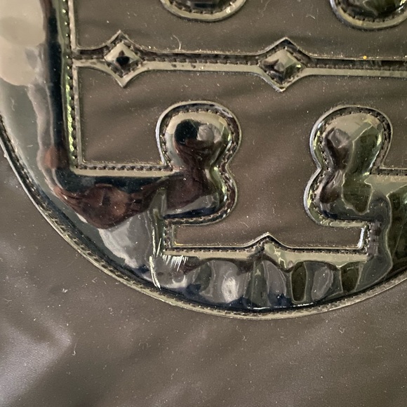 Tory Burch Ella Tote - Picture 8 of 9